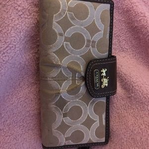 Coach wallet